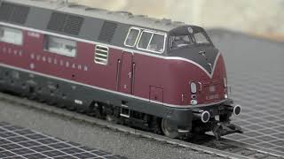 Anleitung Einstellen der Anfahrverzögerung und Bremsverzögerung einer Märklin Lokomotive [upl. by Hersch]