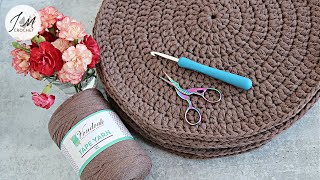 How to crochet a flat circle  Round Placemat I Crochet in the round  Beginner Friendly Crochet [upl. by Yedorb966]