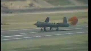 SR71 Blackbird Arrives at RAF Greenham Common Airshow IAT 1983 [upl. by Clift838]