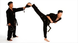 How to Do a Spinning Hook Kick  Taekwondo Training [upl. by Diamond552]