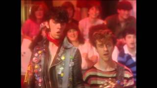 Tenpole Tudor  Swords of a Thousand Men  TOTP 1981 HD [upl. by Schroth794]