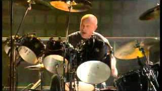 Genesis  Phil Collins e Chester Thompson solo de bateriaavi [upl. by Hamann]