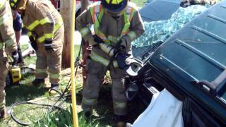 VEHICLE ACCIDENT WITH EXTRICATION PART 2 4302013 [upl. by Rodrique]