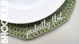 Simple Round Crochet Placematsthat lay FLAT [upl. by Anirbed549]