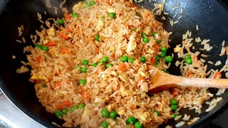 HOW TO MAKE A DELICIOUS CHINESE FRIED RICE RECIPE [upl. by Minni]