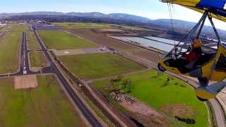 MUST SEE Ultralight landing in the bad turbulence [upl. by Slein556]