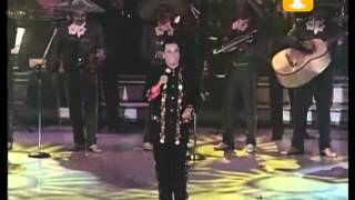 Juan Gabriel Hasta Que Te Conocí Festival de Viña del Mar 1998 [upl. by Nairbal]