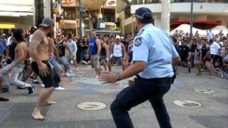 Flash Mob Haka Surfers Paradise 110911MP4 [upl. by Elfrida]