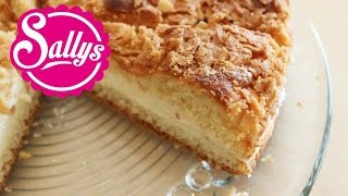 Sallys Classics Bienenstich Rezept  Bee Sting Cake  Sallys Welt [upl. by Calie]