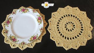 Pretty Doily Placemats Crochet Pattern amp Tutorial [upl. by Eillehs203]