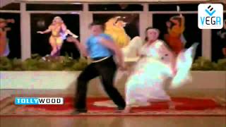 Jebu Donga Movie  Pedavi Pedavi Song [upl. by Aivatnwahs]