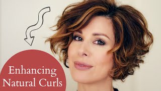 HOW TO STYLE LAYERED SHORT NATURAL CURLY HAIR  Dominique Sachse [upl. by Nobell629]