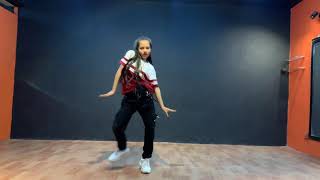 Copines  Aya Nakamura  Warner Music  Nidhi Kumar Dance Choreography [upl. by Decamp765]