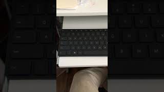 How to pair Microsoft designer Bluetooth keyboard and mouse 7N900001 [upl. by Avika66]