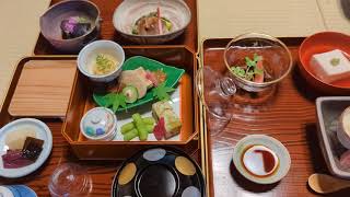 Koyasan Wakayama 和歌山県高野山  Shojin Ryori dinner 精進料理 at Ichijoin 一乗院 Shukubo Temple Lodge 宿坊 [upl. by Gram]